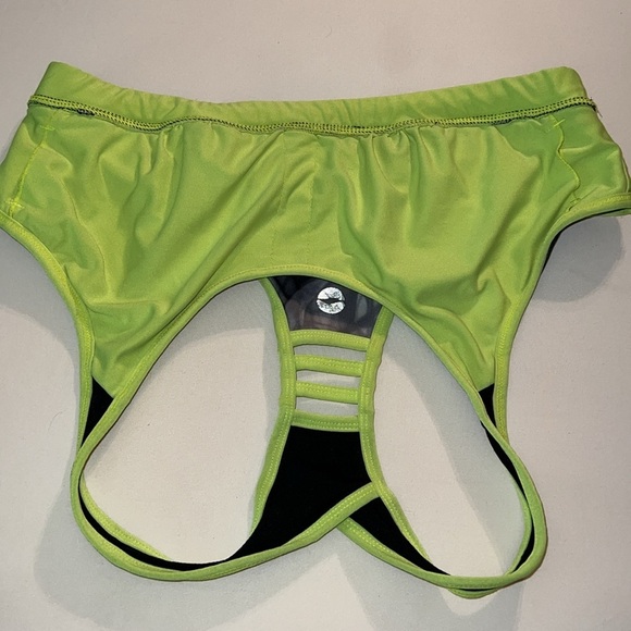 Avia Racerback Active Crop Pullover Sports Bra Lime Green Black Size XL - Picture 4 of 7